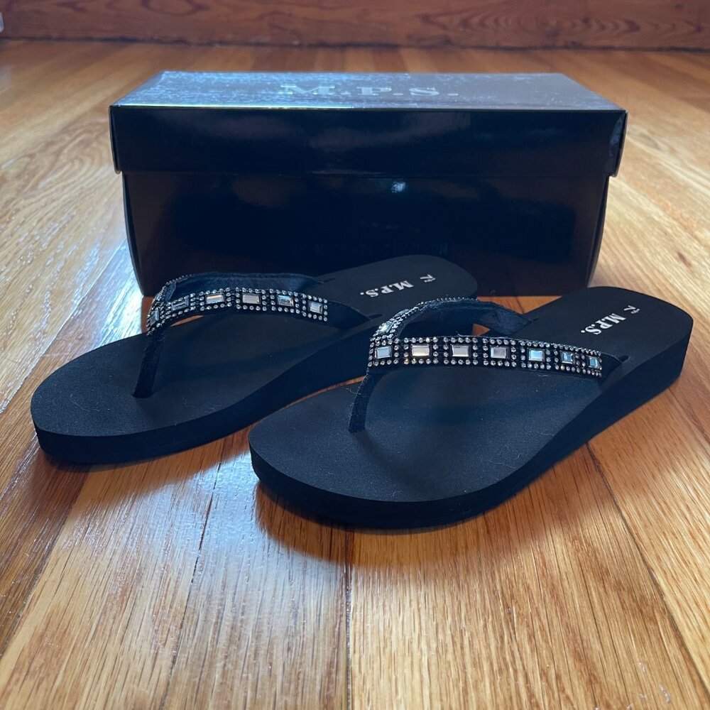 Black Rhinestone Flip Flops Womens Size 7.5 - Picture 2 of 5